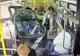 Momentul în care un autobuz plin de călători e lovit în plin de un camion, filmat din interior 