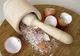 Cel mai bun remediu pentru lipsa de calciu: coaja de ou şi miere. Iată cum se prepară corect!