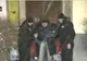 Oameni ai străzii, adunaţi de pe stradă ca să nu îngheţe: "Mergi cu duba, te duc ei la adăpost"