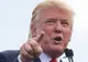 Una albă, una neagră! Ce are de gând Donald Trump să facă pentru minorităţile sexuale?