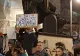 Protestele continuă şi la Londra! Câteva sute de oameni strigă la unison "Uniţi luptăm şi câştigăm"
