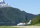 Cele mai periculoase piste de aeroport.Pasagerii şi piloţii tremură la fiecare decolare şi aterizare