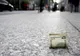 A găsit o bancnotă pe jos și a pus-o în portofel. Nu se aștepta la ceea ce a urmat