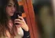E cea mai sexy brunetă din liceu. Şi-a făcut un selfie pentru contul de Twitter. ŞOC!Ce era în spate