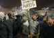 Pancartele cu cele mai multe like-uri pe Facebook. Ce mesaje au protestatarii pentru Guvern