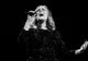 Adele a mărturisit în timpul unei concert la Brisbane că s-a căsătorit