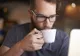 Tot ce știai este greșit. Ce se întâmplă, de fapt, dacă bei cafea la ore târzii