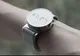 A apărut primul smartwatch pentru nevăzători! Cum arată ceasul inteligent și cum funcționează