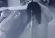 Imagini horror surprinse de camerele video! Ce făcea menajera unei familii în timpul nopţii 