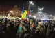 A şasea duminică de proteste. Manifestanţii au plecat în marş către Parlament