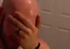 A primit cadoul de ziua lui într-o cutie. A crezut că e un ceas. Dar s-a uitat mai bine şi a PLÂNS