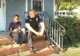 Puştiul i-a zis poliţistului că vrea să fugă de acasă. Agentul a intrat în locuinţă, a înţeles de ce