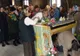 De câte ori trebuie să treci pe sub masă în Vinerea Mare. Toată lumea face această mare greşeală