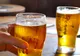 Un bărbat, arestat pentru că s-a întors într-o casă în flăcări ca să-și recupereze berea