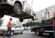 Ridicarea mașinilor din Capitală, o măsură heirupistă - acuză Nicușor Dan