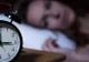 Te trezeşti la acelaşi interval orar în fiecare noapte? Uite ce afecțiuni poți avea!