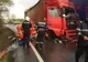 Accident grav în judeţul Arad, cu trei TIR-uri implicate. Două persoane, transportate la spital