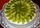 Ți-e poftă de ceva dulce? Tortul cu kiwi și frișcă se prepară foarte simplu și este delicios