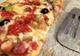 Cum faci pizza fără blat. Este delicioasă şi nici nu are multe calorii