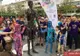 George Bacovia are o nouă statuie în Bacău. Trecătorii au fost şocaţi când au văzut monumentul