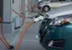 Românii fac coadă pentru achiziționarea de autoturisme electrice și hibrid! Cele mai căutate modele