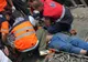 Trei muncitori s-au electrocutat pe un şantier din Bucureşti. Au fost transportaţi la spital