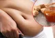 O singură linguriţă din acest amestec te scapă de 10 kg într-o lună. Iată reţeta