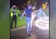 Noi imagini de la incidentul dintre Cristian Boureanu şi poliţiştii de la Rutieră