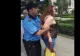 Oamenii, revoltaţi  - ce a păţit o tânără din Ploieşti prinsă de controlori fără bilet - VIDEO