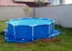 Fata plângea că vrea o piscină. I-a zis că n-au bani. Apoi, tatăl a realizat o construcţie ULUITOARE