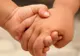 Au văzut doi copii fugind prin tufişuri. S-au apropiat şi au plâns când au aflat adevărul!