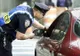 Poliţiştii au oprit o maşină pentru că rula cu 238 km/h.Când au văzut cine e şoferul, agenţii ŞOCAŢI