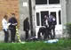 O copilă de 15 ani s-a sinucis aruncându-se de la etajul 4. Tânăra locuia cu iubitul ei de 33 de ani