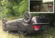 Ce a făcut şoferul unui bolid de lux din Vaslui, după ce s-a răsturnat. I-a uimit pe poliţişti!
