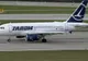 Ofertă controversată făcută de TAROM pe Facebook. Utilizatorii sunt REVOLTAȚI