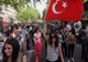 Lanț uman de demonstranți leagă Ankara de Istanbul. Protestatarii se opun politicilor lui Erdogan