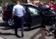 VIDEO. Impact violent între un autotren şi un autoturism. O femeie a rămas încarcerată