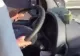 SCANDALOS: şoferul unui microbuz învaţă un copil să conducă cu maşina plină de călători