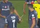 Clipe de groază la un meci de fotbal! Fanii au început să arunce cu cuțite în jucători