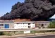 VIDEO. Incendiu violent la Timișoara. Zeci de muncitori surprinși în fabrica cuprinsă de flăcări