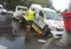 Mașină de poliție aflată în misiune, lovită în plin de un șofer neatent. Un polițist a fost rănit