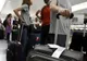 Să nu faci niciodată poze cu biletul de avion! Uite ce poți să pățești