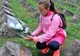 Descoperire tulburătoare a unei eleve din România într-un cimitir din Italia 