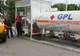Încarci butelia de la pompa de vânzare GPL auto? Iată cum îţi RIŞTI VIAŢA 