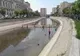 La un pas de tragedie, în Capitală. Un copil și bunicul lui au căzut în râul Dâmbovița