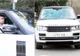A lăsat Range Rover-ul de 100.000 € în parcare şi a plecat în Brazilia. Ce i-au făcut la maşină