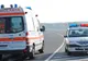 Impact nimicitor cu un microbuz. Un şofer, transportat de urgenţă la spital