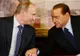 Votcă și "o scrisoare dulce", cadoul primit de Berlusconi de la Putin. Fostul premier italian recunoaște că "au reluat un pic legătura"