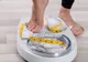 "Slăbiţi 10 kilograme în 10 zile". Adevărul despre pastilele de slăbit