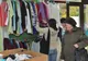 Pericolele la care se expun cei care cumpără haine de la second hand